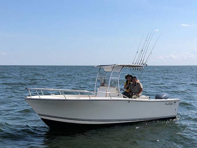 2002 Kencraft 215 with a SG300 boat t-top, photo 1 of 3