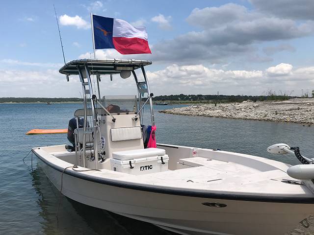 2002 Pathfinder 2200v with a SG300 boat t-top, photo 1 of 2