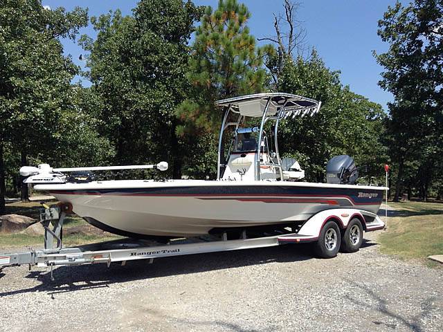 2002 Ranger Bay 2300 with a SG300 boat t-top, photo 1 of 2