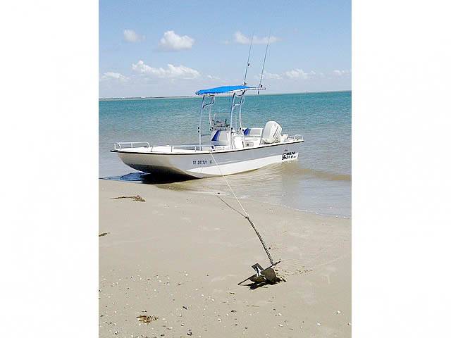 2003 Carolina Skiff 2180 DLX with a SG600 boat t-top, photo 1 of 3