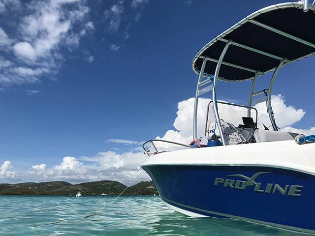 2003 Pro-Line 19 Sport with a boat t-top, photo 2 of 2