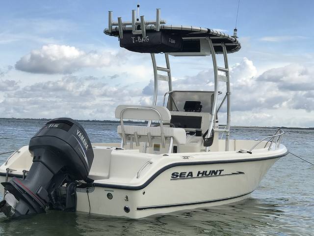 2003 Sea Hunt Triton 186 with a SG300 boat t-top, photo 1 of 4