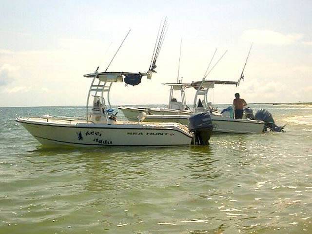 2004 Sea Hunt Triton 186 with a SG300 boat t-top, photo 2 of 2