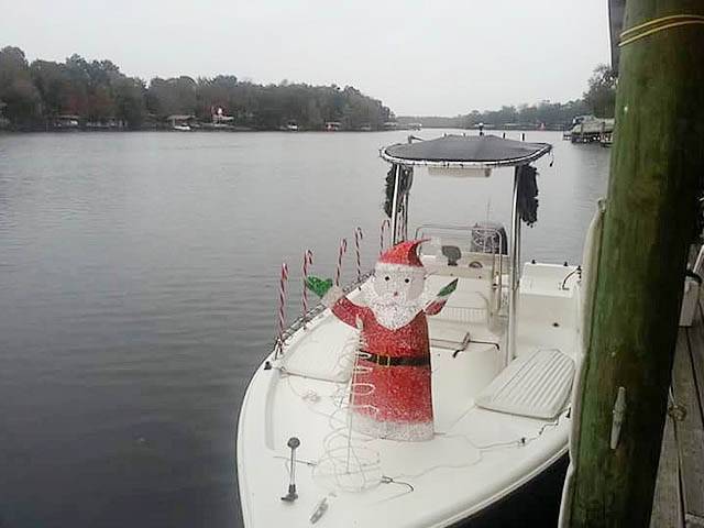 2004 Sea Pro 21' with a SG600 boat t-top, photo 1 of 3