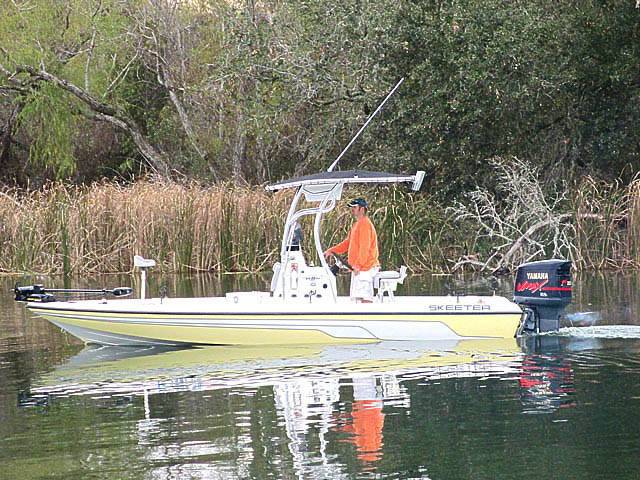 2004 Skeeter with a SG600 boat t-top, photo 1 of 6