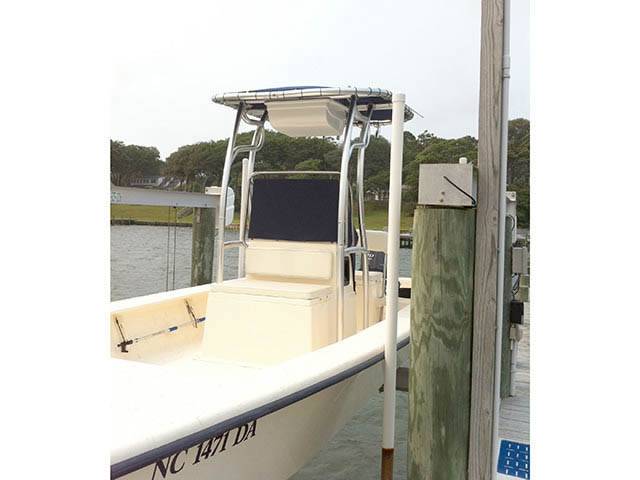 2005 Jones Brothers 198 Bateau with a SG600 boat t-top, photo 3 of 3