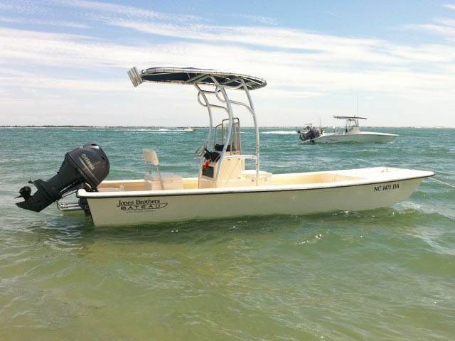 2005 Jones Brothers 198 Bateau with a SG600 boat t-top, photo 2 of 3
