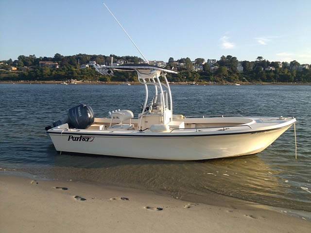 2005 Parker 21' with a SG600 boat t-top, photo 1 of 3