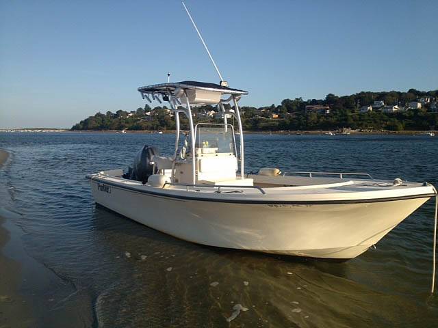 2005 Parker 21' with a SG600 boat t-top, photo 2 of 3