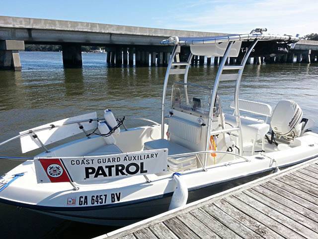 2005 Sea Boss 1800CC with a SG300 boat t-top, photo 1 of 6