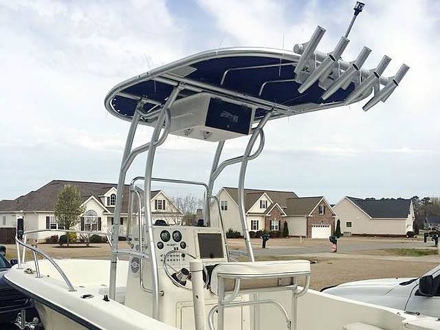 2005 Sea Boss 180cc with a SG600 boat t-top, photo 2 of 5