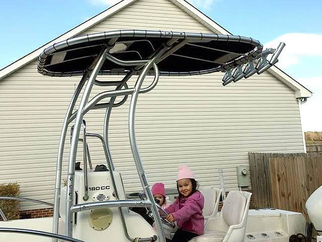 2005 Sea Boss 180cc with a SG600 boat t-top, photo 1 of 5