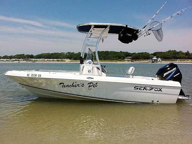 2005 Sea Fox 187 with a SG300 boat t-top, photo 1 of 5