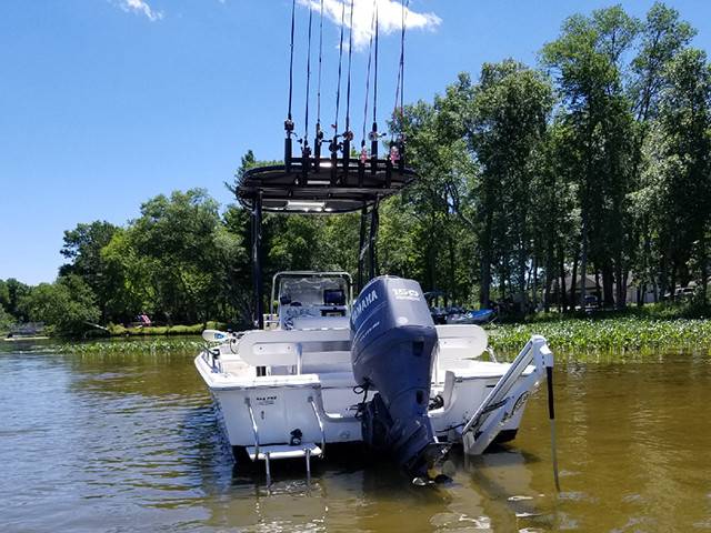 2005 Sea Pro sv1900cc with a SG600 boat t-top, photo 2 of 3