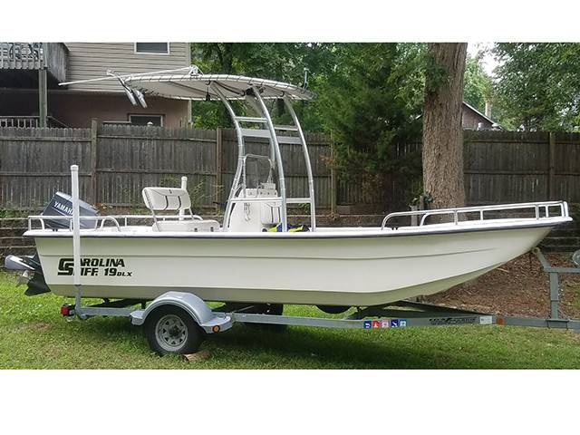 2006 Carolina Skiff 19DLX with a SG300 boat t-top, photo 1 of 3