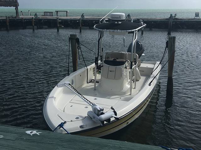 2006 Hydra-Sports Bay Boat with a SG600 boat t-top, photo 3 of 3