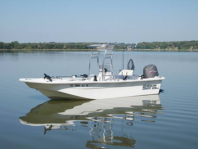 2007 Carolina Skiff 218 DLV with a SG300 boat t-top, photo 2 of 4