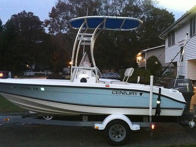 2007 Century 1701 sv with a SG300 boat t-top, photo 2 of 2