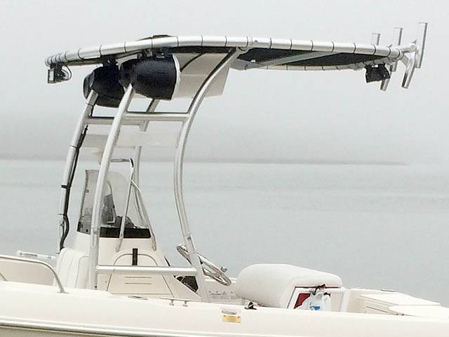 2007 Cobia 214 with a SG300 boat t-top, photo 2 of 8
