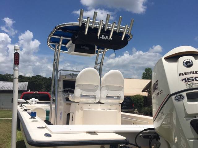 2007 Kencraft 2460 with a SG300 boat t-top, photo 3 of 3