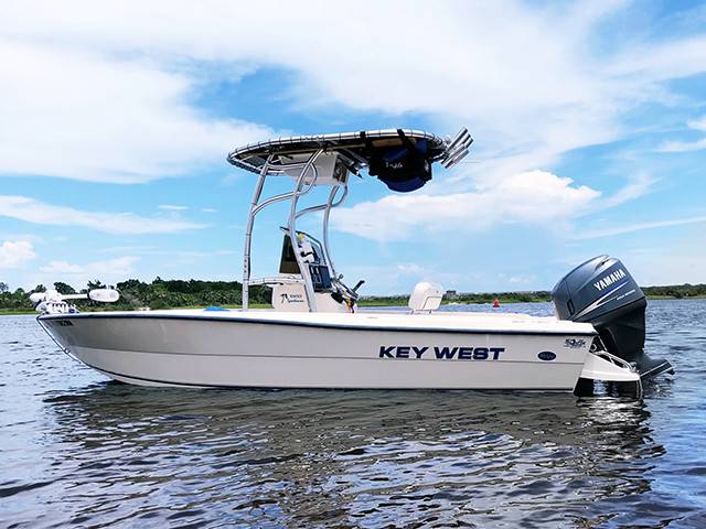 2007 Key West Sportsman 1900 with a SG600 boat t-top, photo 1 of 2