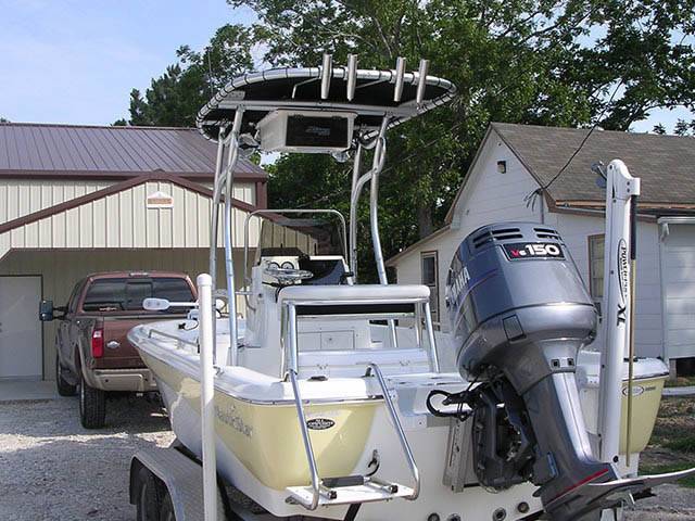 2007 NauticStar 2110 with a SG600 boat t-top, photo 3 of 6