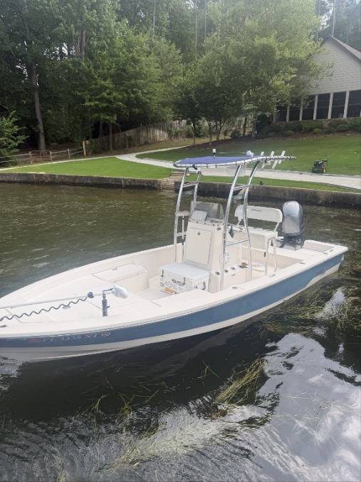 2007 Pathfinder 2200 with a SG300 boat t-top, photo 2 of 6