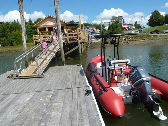 2007 Zodiac Pro16 Man with a SG300 boat t-top, photo 3 of 4