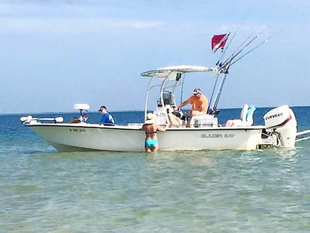 2008 Blazer Bay 2400 with a SG600 boat t-top, photo 2 of 6