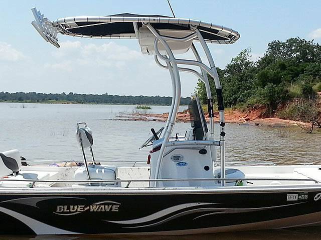2008 Blue Wave 190 Deluxe with a SG600 boat t-top, photo 3 of 12