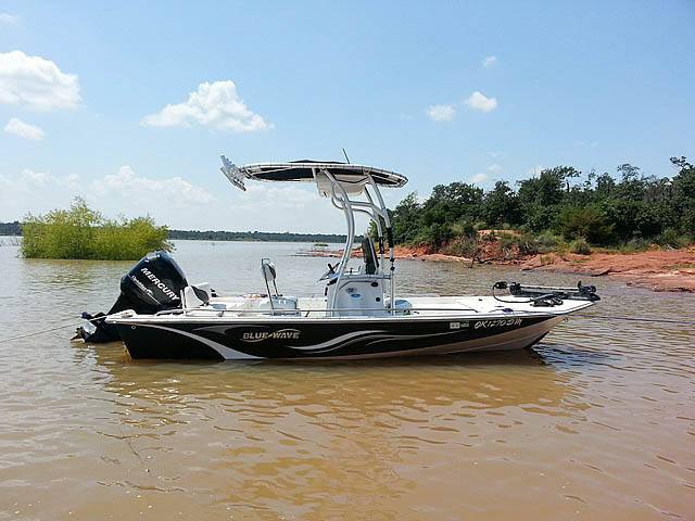 2008 Blue Wave 190 Deluxe with a SG600 boat t-top, photo 1 of 12