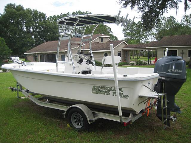 2008 Carolina Skiff 198 DLV with a SG300 boat t-top, photo 2 of 4