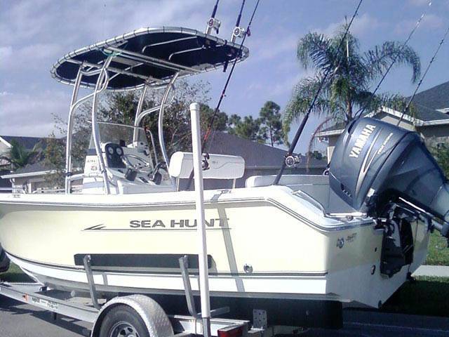 2008 Sea Hunt with a SG600 boat t-top, photo 2 of 4