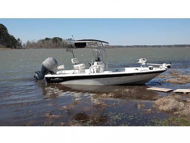 2011 NauticStar 2111 with a SG600 boat t-top, photo 1 of 6