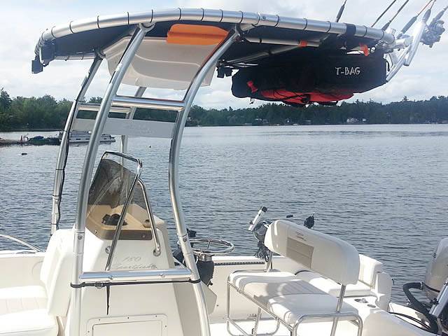 2011 Pioneer 180 Sportfish with a SG300 boat t-top, photo 3 of 5