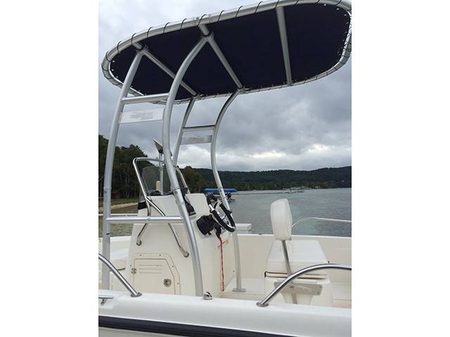 2012 Boston Whaler Dauntless 180 with a SG300 boat t-top, photo 2 of 3