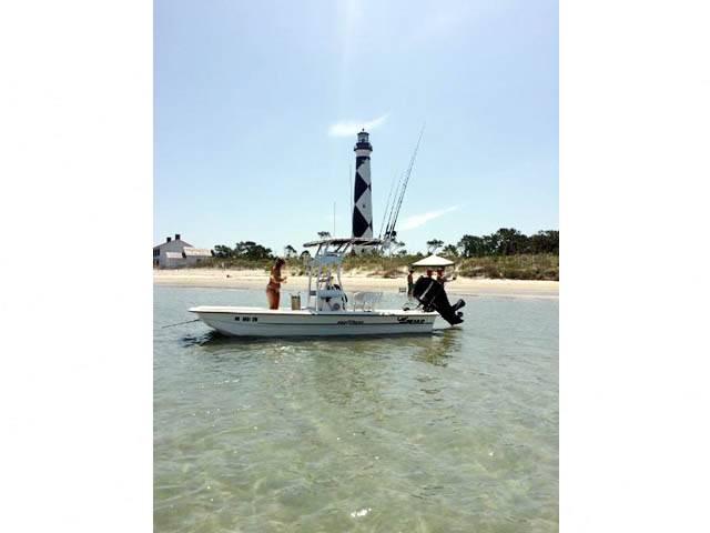 2012 Mako Pro Skiff 17' with a SG300 boat t-top, photo 1 of 2