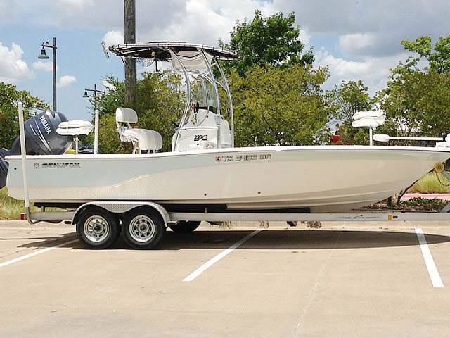 2012 Sea Fox 2200XT Pro with a SG600 boat t-top, photo 1 of 3