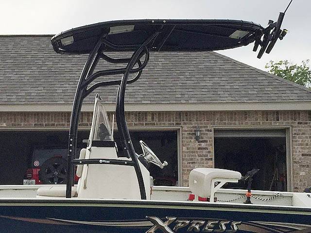 2012 Xpress H20 20' with a SG600 boat t-top, photo 2 of 15