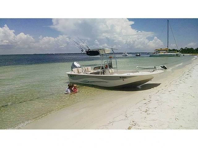 2013 Carolina Skiff 218 DLV with a SG300 boat t-top, photo 3 of 8