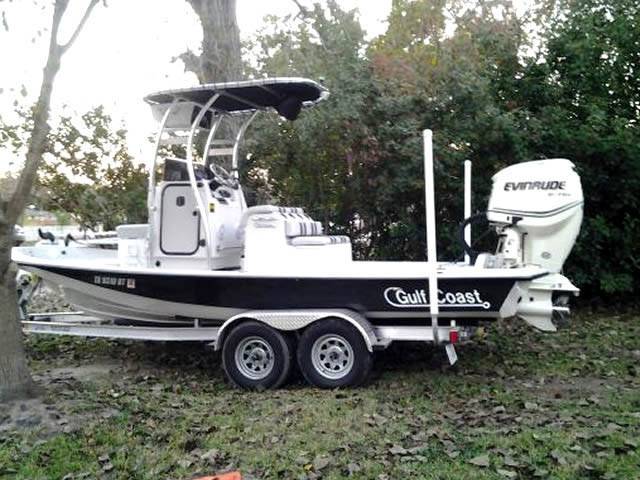 2013 Gulf Coast 22' with a SG300 boat t-top, photo 3 of 3