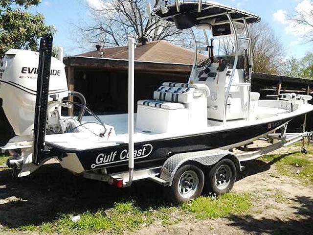 2013 Gulf Coast 22' with a SG300 boat t-top, photo 2 of 3