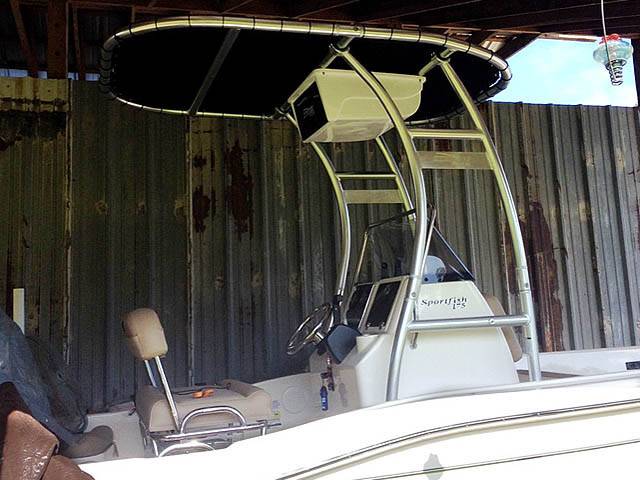2014 Scout 175 SportFish with a SG300 boat t-top, photo 3 of 5