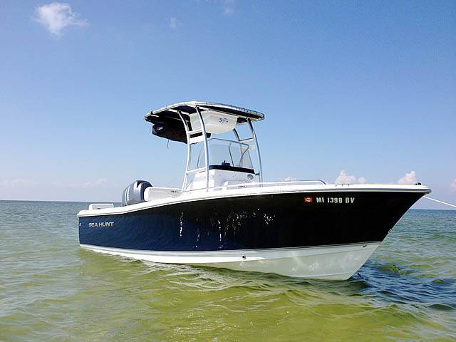 2014 Sea Hunt Triton 202 with a SG300 boat t-top, photo 3 of 4