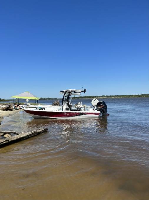 2016 BlueWave 2200 Purebay with a SG900 boat t-top, photo 2 of 9