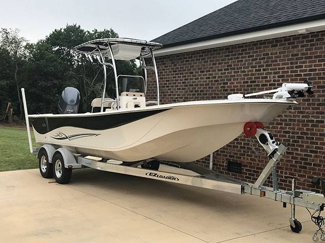 2017 Carolina Skiff Dlv238 with a SG600 boat t-top, photo 1 of 3