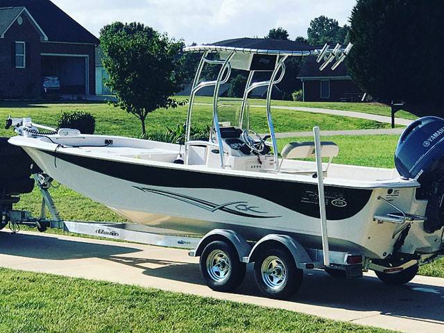 2017 Carolina Skiff Dlv238 with a SG600 boat t-top, photo 2 of 3