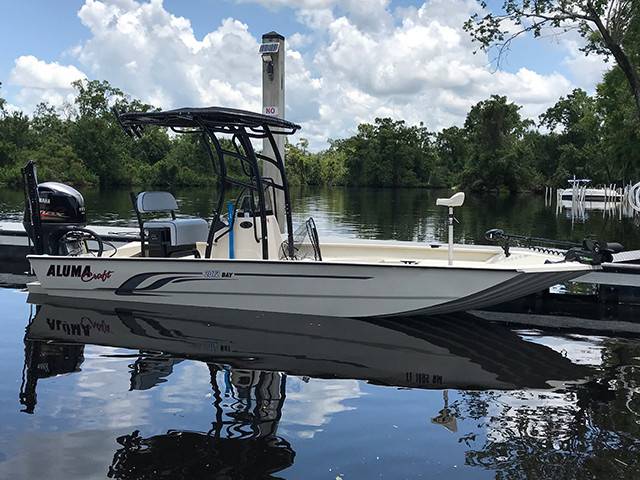 2018 Alumacraft 2072 with a SG900 boat t-top, photo 3 of 3