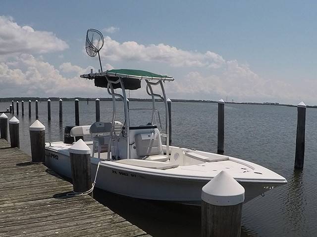 2018 Sea Pro 208 with a SG600 boat t-top, photo 2 of 2