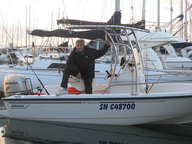 Boston Whaler 190 Outrage with a SG600 boat t-top, photo 1 of 5